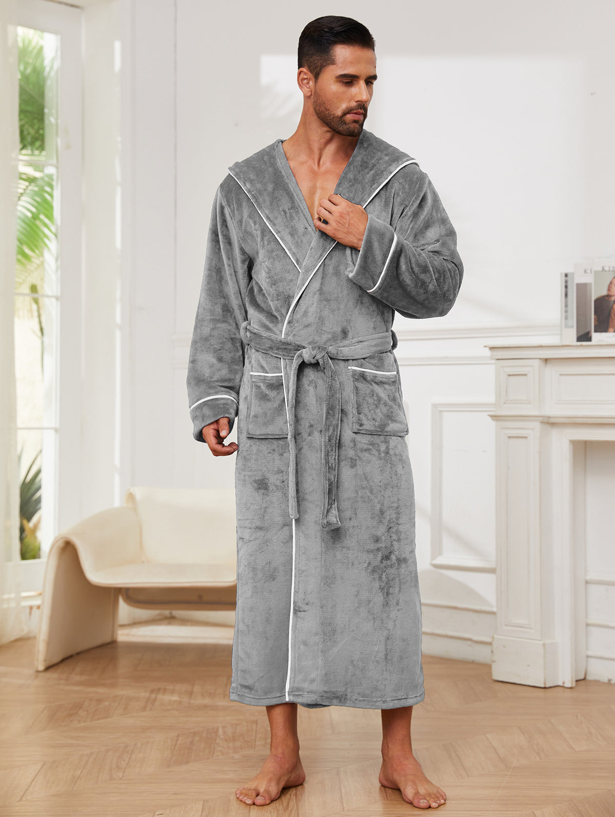 Plush Flannel-Style Men’s Bathrobe - product view 6