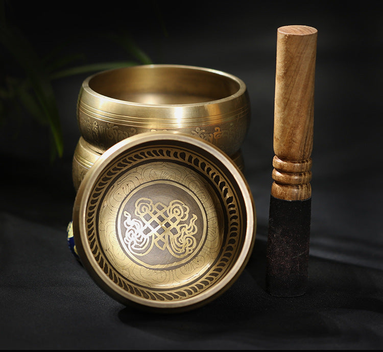 Handmade Copper Singing Bowl with Striker - product view 1